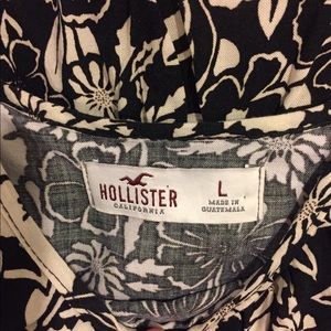 Hollister open shoulder dress size L